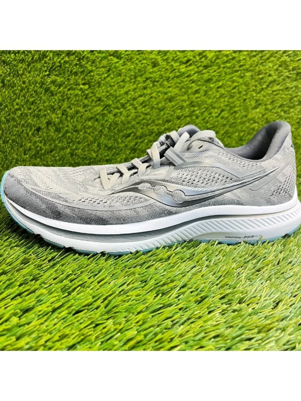 Saucony Omni 21 Women Size 10W Gray White Athletic Running Walking Shoes Sneaker